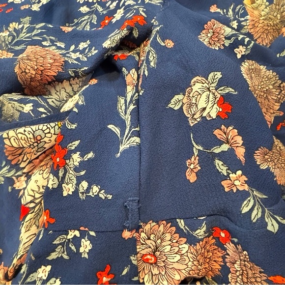 Three Pink Hearts Floral Romper Size Large Boho Resort Style Tie Back Lined - Picture 5 of 6